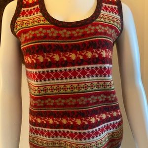 Cashmere sweater vest